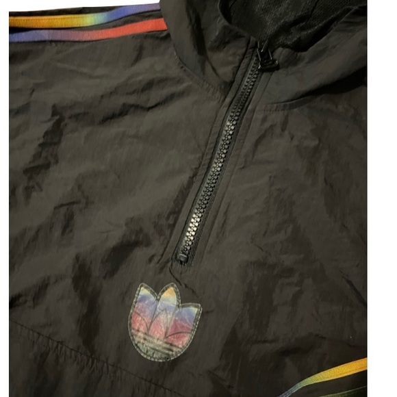 Adidas cropped windbreaker - Picture 3 of 7